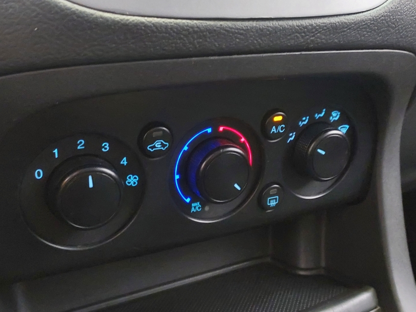 ford ka 1.0 ti-vct flex se manual 4p 201813 ford ka 1.0 ti-vct flex se manual 4p 201813