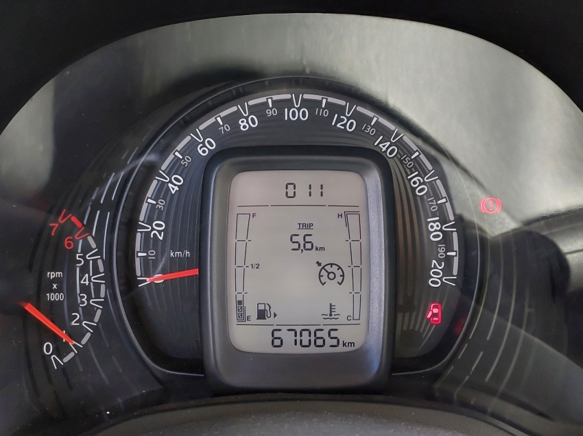 fiat mobi 1.0 evo flex like. manual 4p 202310