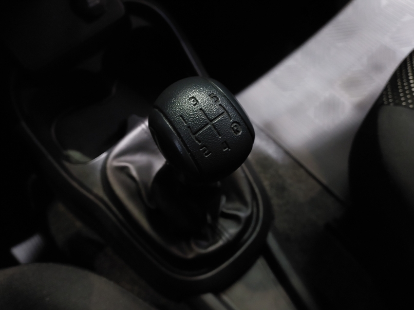 fiat mobi 1.0 evo flex like. manual 4p 202410