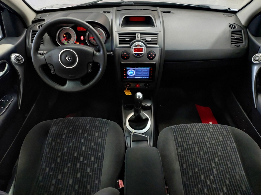 renault megane 1.6 dynamique grand tour 16v flex 4p manual 20129