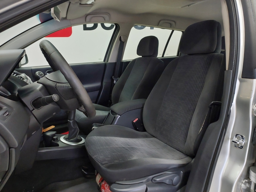 renault megane 1.6 dynamique grand tour 16v flex 4p manual 201210