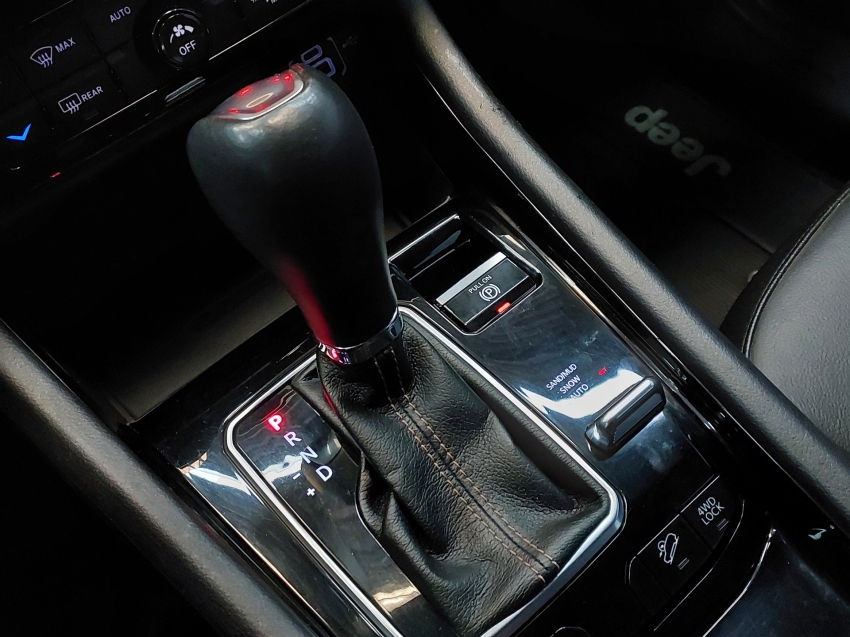 jeep compass 2.0 td350 turbo diesel limited at9 4p automatico 202216