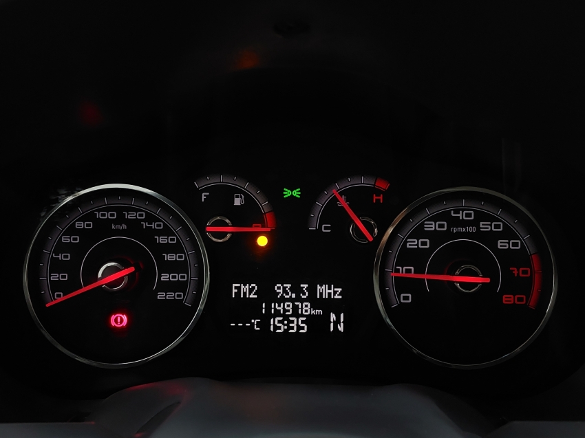 fiat grand siena 1.6 mpi essence 16v flex 4p automatizado automatico 201612