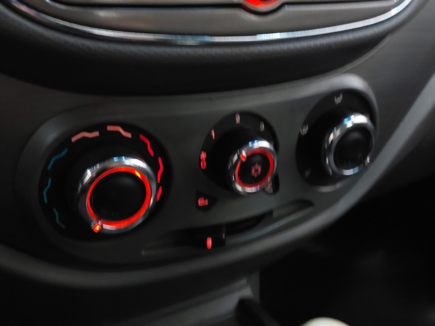 fiat grand siena 1.6 mpi essence 16v flex 4p automatizado automatico 201613