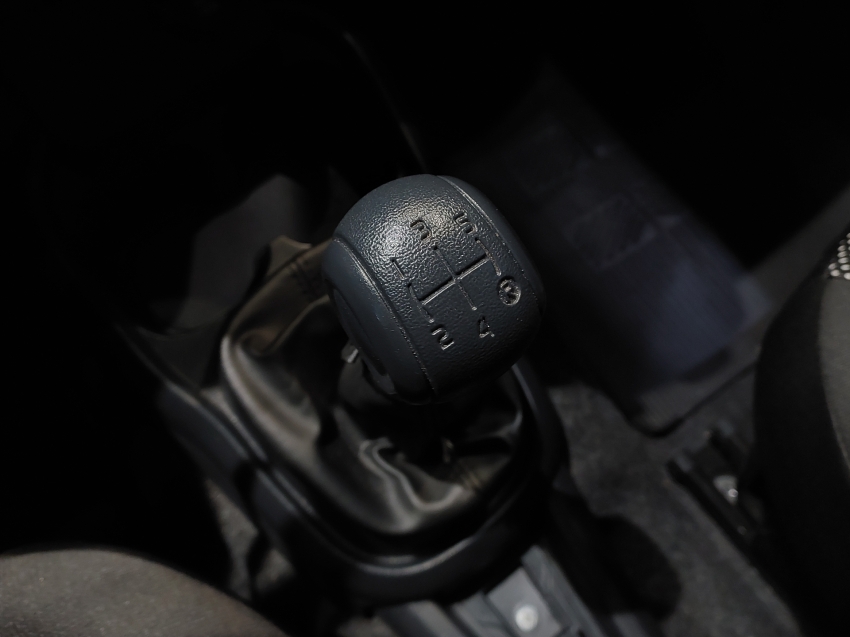 fiat mobi 1.0 evo flex like. manual 4p 202510