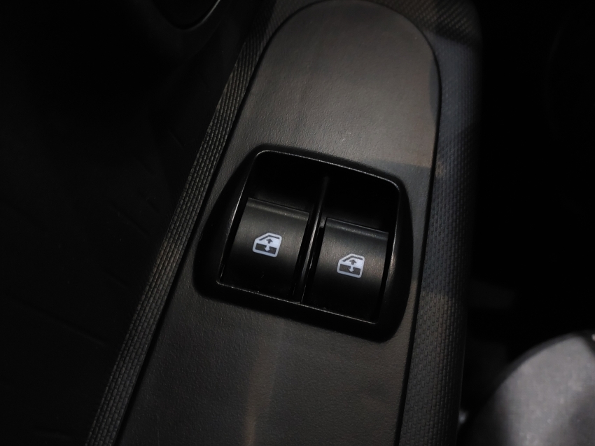 fiat mobi 1.0 evo flex like. manual 4p 202514