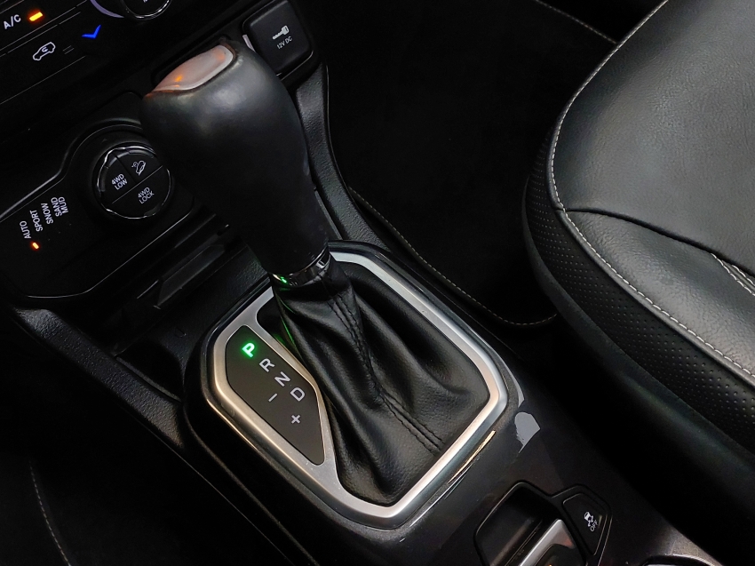 jeep renegade 1.3 t270 turbo flex s 4x4 at9 4p automatico 202317