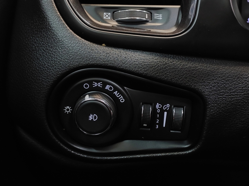 jeep renegade 1.3 t270 turbo flex s 4x4 at9 4p automatico 202322