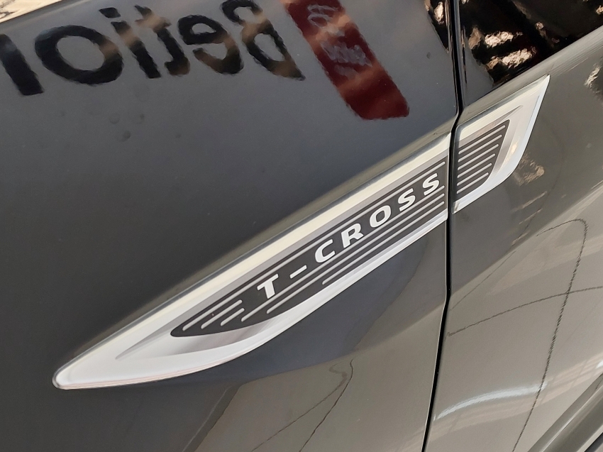 volkswagen t-cross 1.0 200 tsi total flex automatico 4p 202420