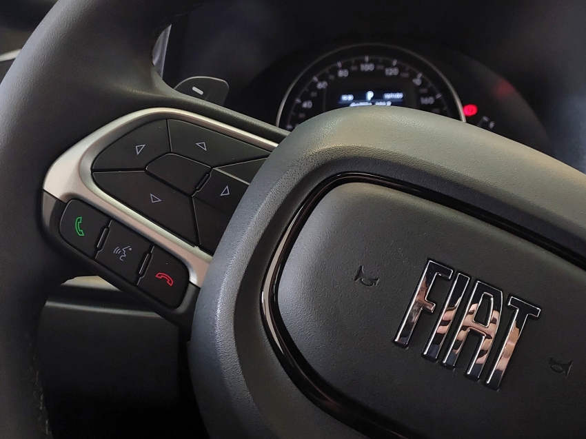 fiat strada 1.3 firefly flex volcano cd cvt 4p automatico 202516