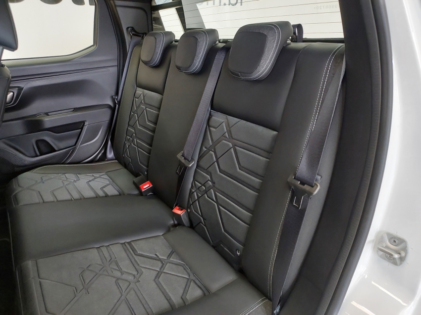 fiat strada 1.3 firefly flex volcano cd cvt 4p automatico 20259