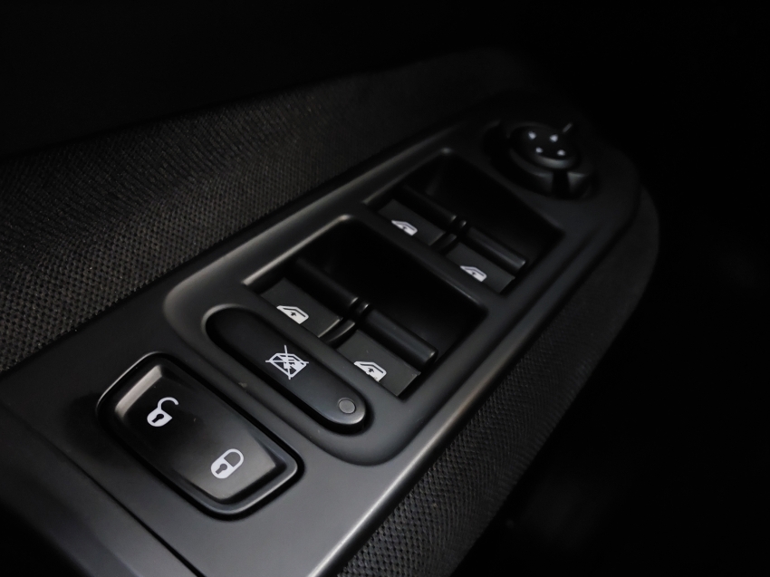 jeep renegade 1.8 16v flex sport 4p automatico 202117