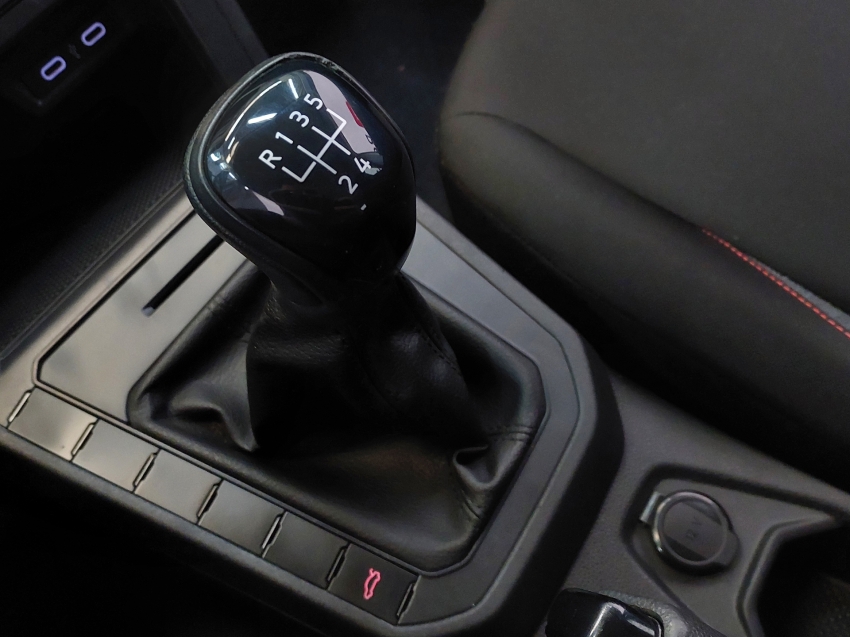 volkswagen polo 1.0 mpi track manual flex 4p 202413