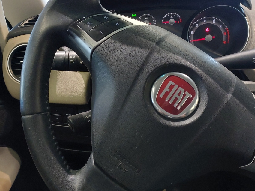 fiat linea 1.8 essence 16v flex 4p automatizado semiautomatico 201614