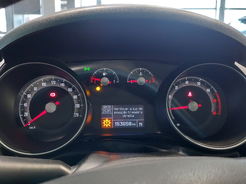 fiat linea 1.8 essence 16v flex 4p automatizado semiautomatico 201612