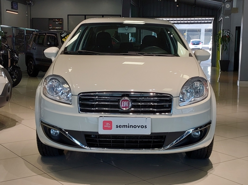 fiat linea 1.8 essence 16v flex 4p automatizado semiautomatico 20162
