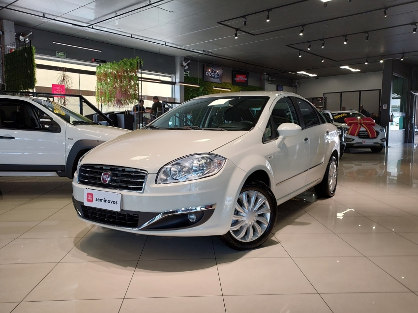fiat linea 1.8 essence 16v flex 4p automatizado semiautomatico 201621