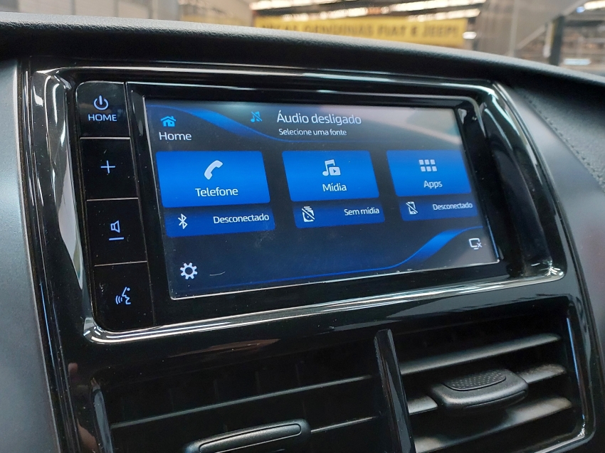 toyota yaris 1.5 16v flex sedan xl live multidrive 4p automatico 202312