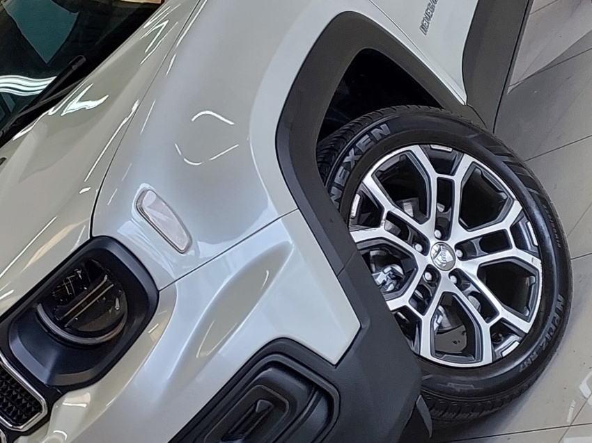 jeep renegade 1.3 t270 turbo flex longitude at6 4p automatico 202323