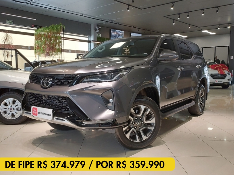 toyota hilux sw4 2.8 d-4d turbo diesel srx platinum 4x4 automatico 4p 2025