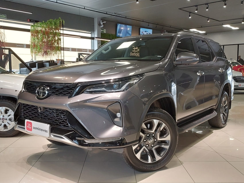 toyota hilux sw4 2.8 d-4d turbo diesel srx platinum 4x4 automatico 4p 20251