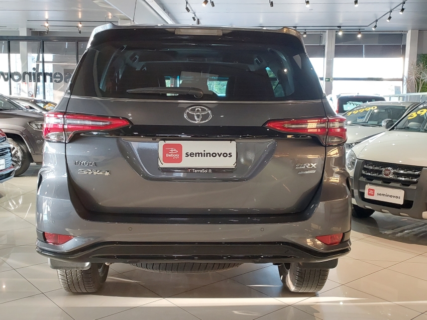 toyota hilux sw4 2.8 d-4d turbo diesel srx platinum 4x4 automatico 4p 20254