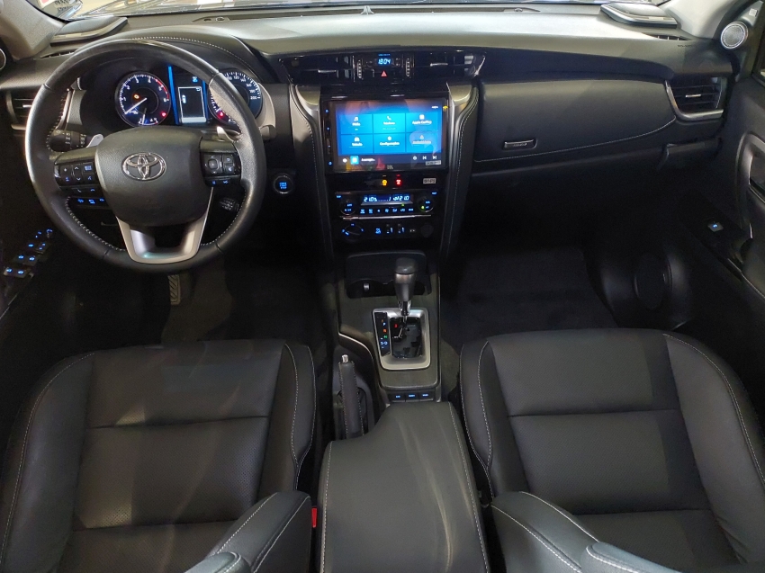 toyota hilux sw4 2.8 d-4d turbo diesel srx platinum 4x4 automatico 4p 20257