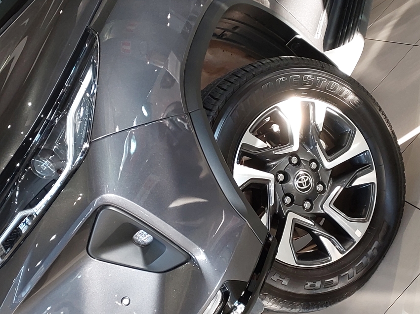 toyota hilux sw4 2.8 d-4d turbo diesel srx platinum 4x4 automatico 4p 202525