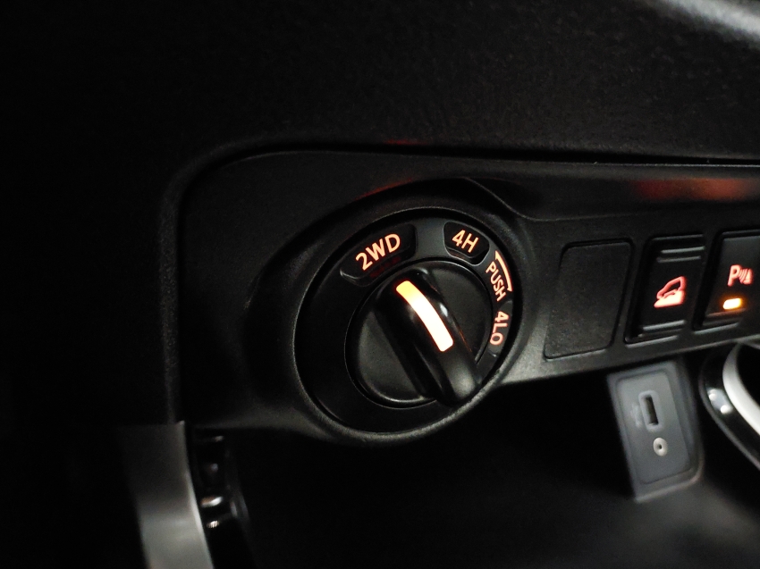 nissan frontier 2.3 16v turbo diesel xe cd 4x4 automatico 4p 202113