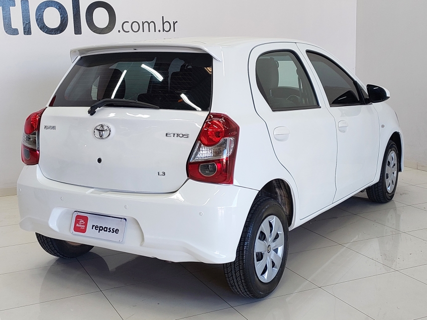 toyota etios 1.3 x 16v flex 4p manual 20206