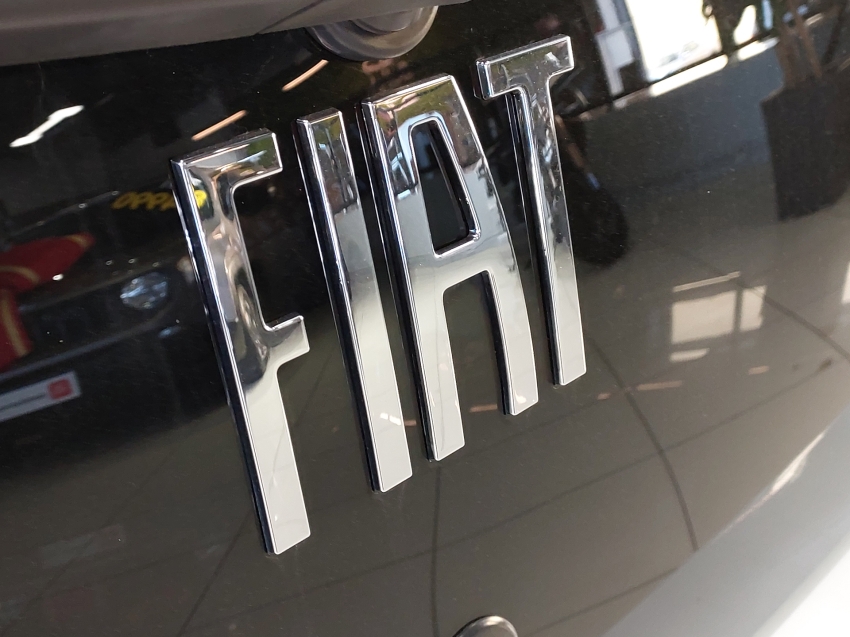 fiat mobi 1.0 evo flex like. manual 4p 202315