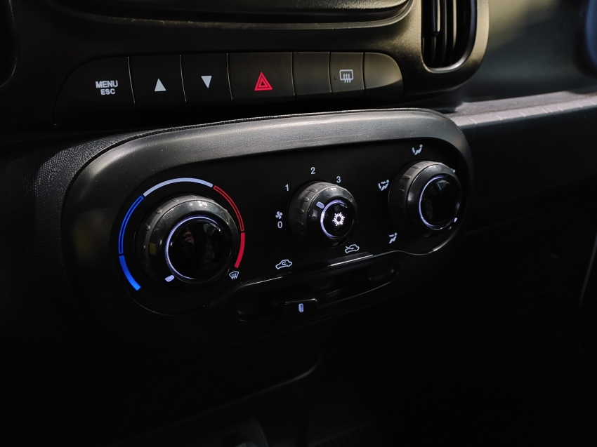 fiat mobi 1.0 evo flex like. manual 4p 202311