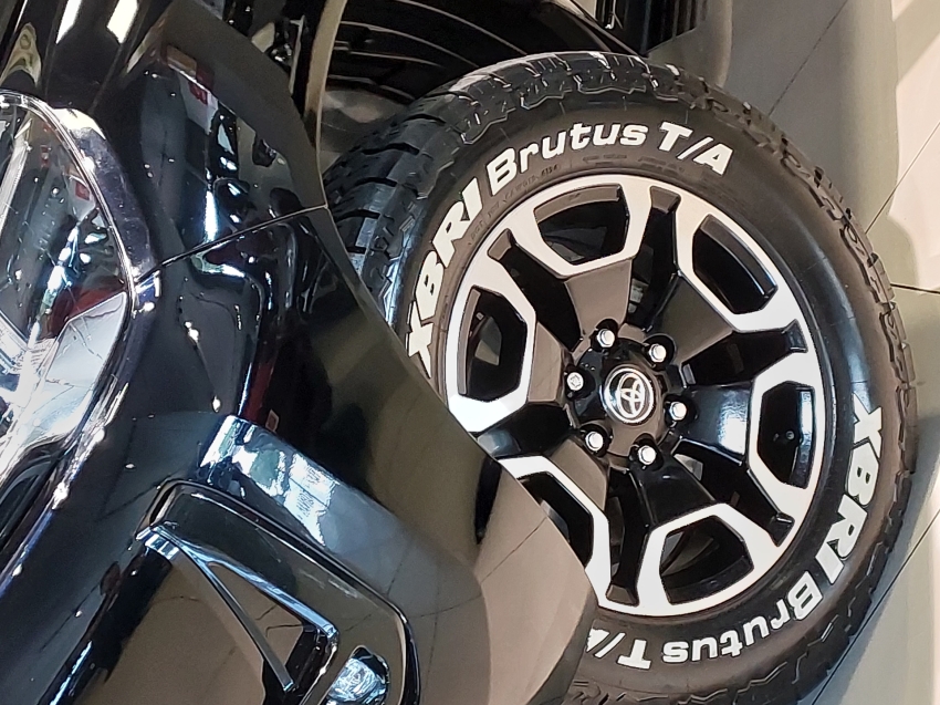 toyota hilux 2.8 d-4d turbo diesel cd srx 4x4 automatico 4p 202325