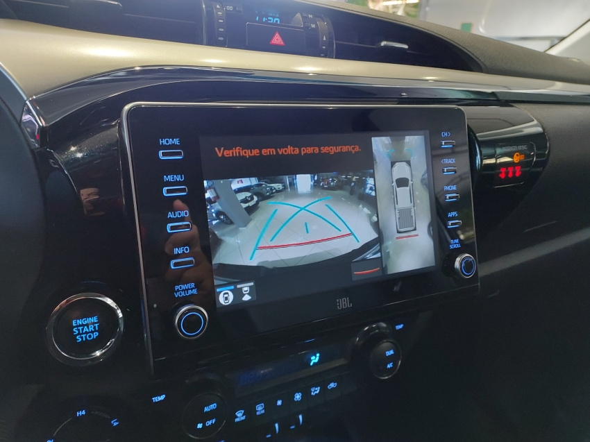 toyota hilux 2.8 d-4d turbo diesel cd srx 4x4 automatico 4p 202314