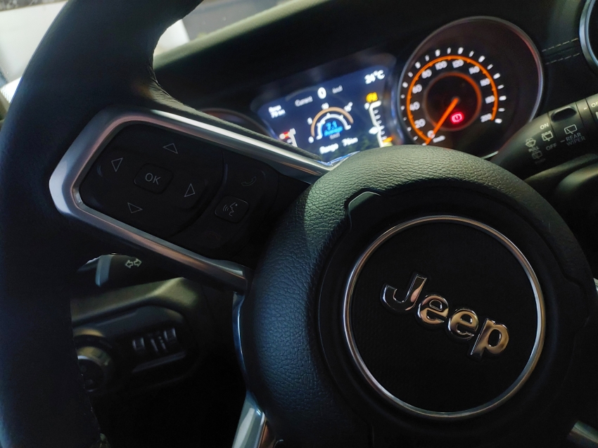 jeep wrangler 2.0 turbo gasolina unlimited overland 4p 4x4 at8 automatico 202117