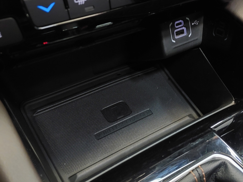 jeep commander 2.0 td380 turbo diesel overland at9 4p automatico 202319