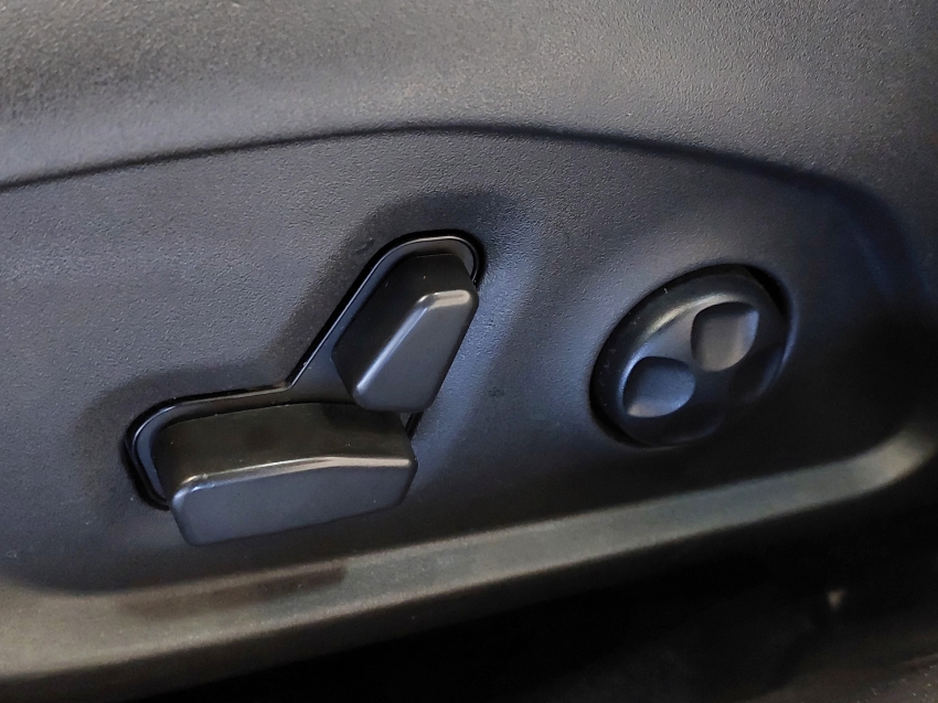 jeep commander 2.0 td380 turbo diesel overland at9 4p automatico 202324