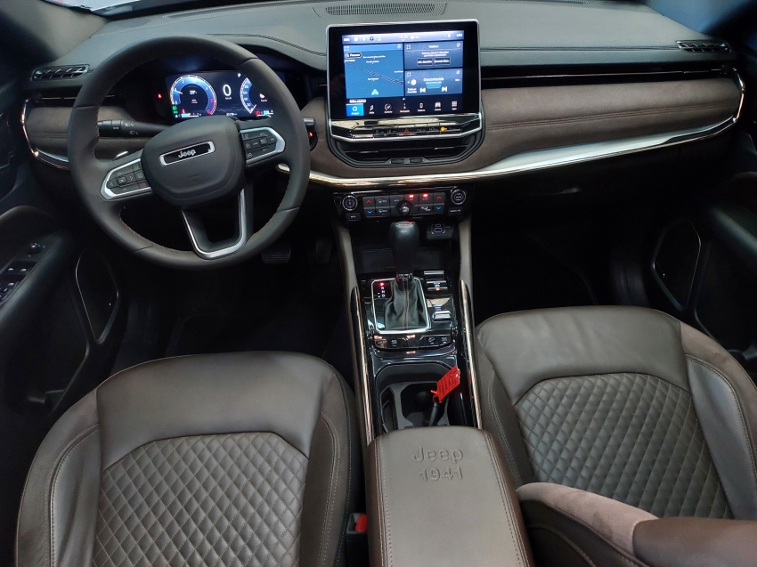 jeep commander 2.0 td380 turbo diesel overland at9 4p automatico 20237