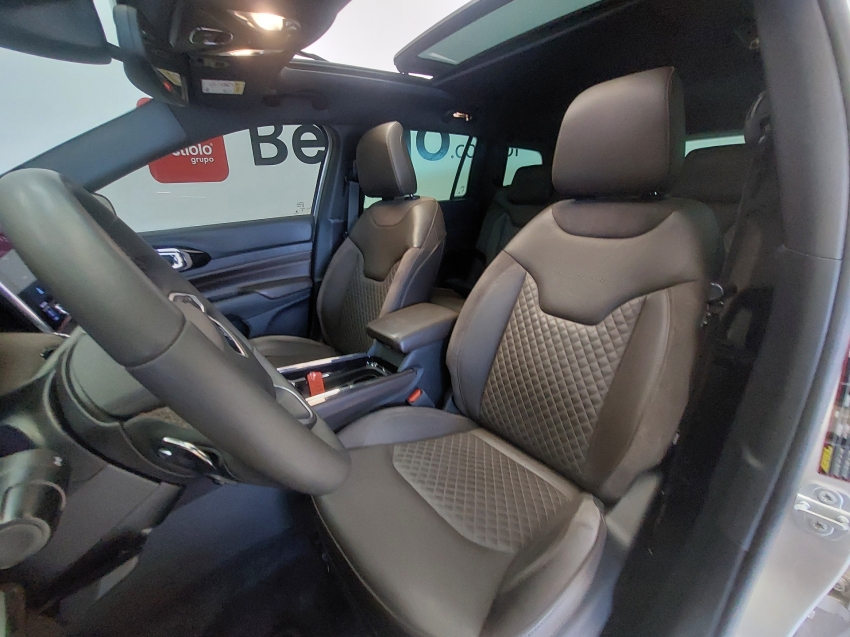 jeep commander 2.0 td380 turbo diesel overland at9 4p automatico 20238