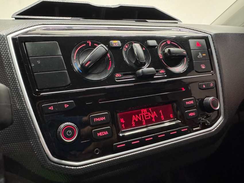 volkswagen up 1.0 mpi move 12v flex 4p automatizado semiautomatico 201810