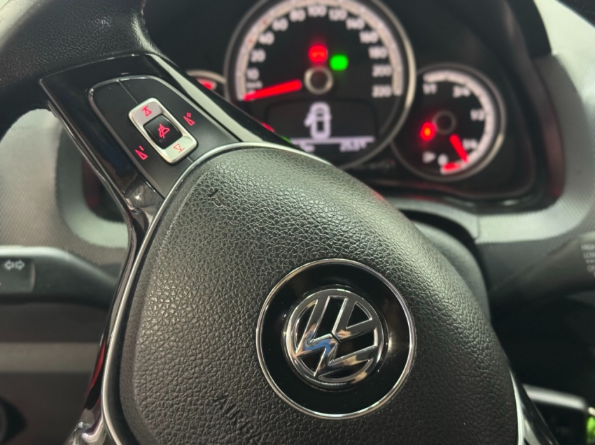 volkswagen up 1.0 mpi move 12v flex 4p automatizado semiautomatico 201812