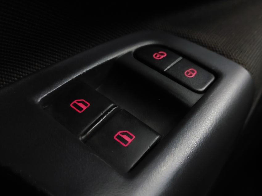 volkswagen saveiro 1.6 cross cd 16v flex 2p manual 201617