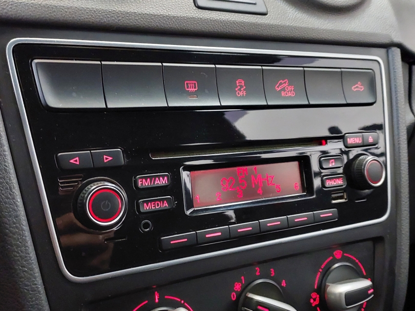 volkswagen saveiro 1.6 cross cd 16v flex 2p manual 201612