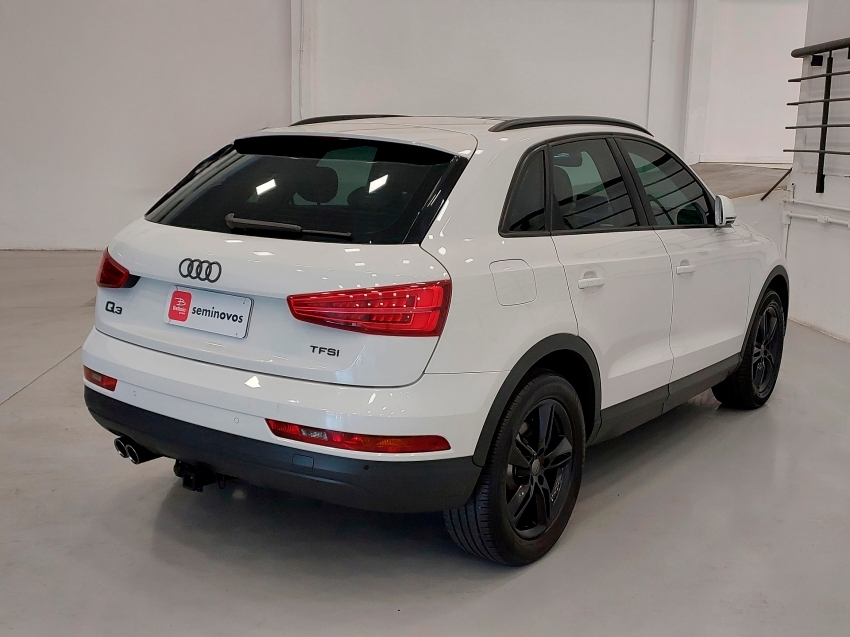 audi q3 1.4 tfsi ambiente flex 4p s tronic automatico 20173