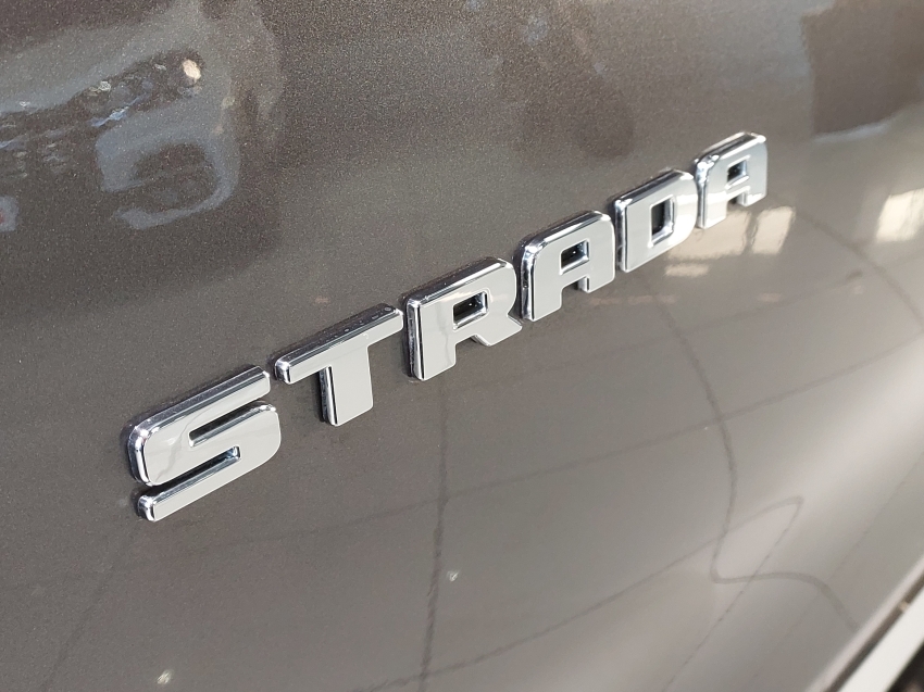 fiat strada 1.3 firefly flex ranch cd cvt 4p automatico 202218