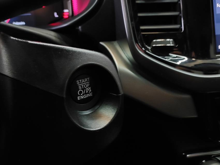 fiat toro 2.0 16v turbo diesel volcano 4wd at9 4p automatico 202520