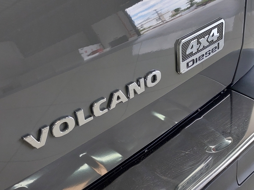 fiat toro 2.0 16v turbo diesel volcano 4wd at9 4p automatico 202525