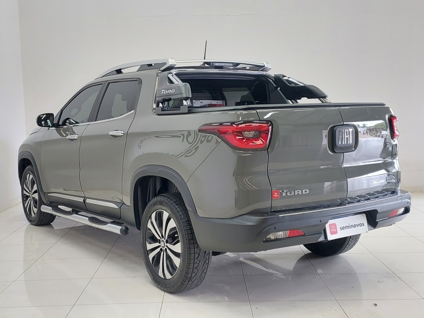 fiat toro 2.0 16v turbo diesel volcano 4wd at9 4p automatico 20253