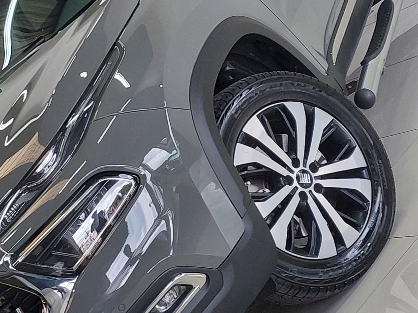 fiat toro 2.0 16v turbo diesel volcano 4wd at9 4p automatico 202526