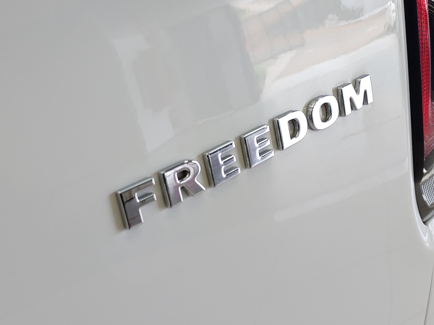 fiat strada 1.3 firefly flex freedom cd manual 4p 202319